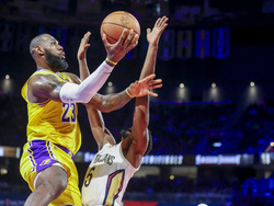 Pelicans Lakers Basketball