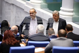 Парламент - заседание