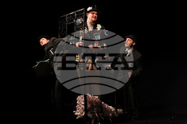 Монтана - театър - премиера