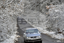Село Малък Поровец - зима - обстановка