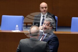 Парламент - заседание