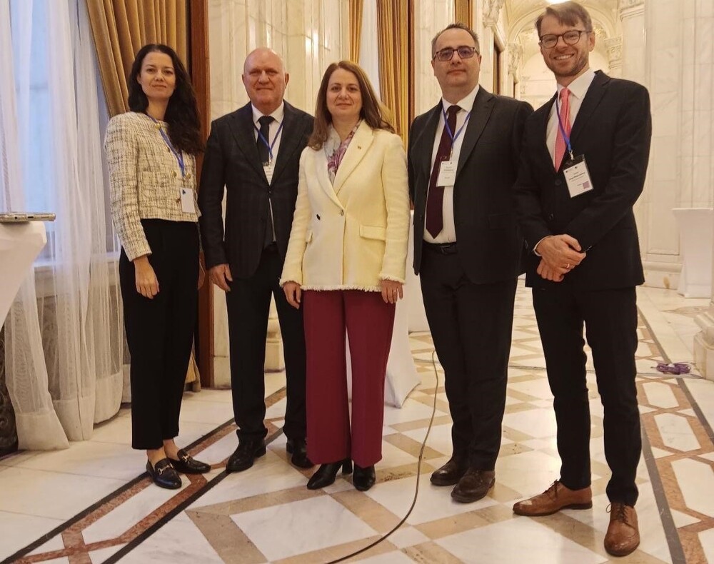 МОН: Екип на ОИСР ще се срещне с български учители и ученици през февруари