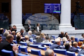 Парламент - заседание