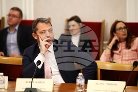 Парламент - Комисия по бюджет и финанси - заседание