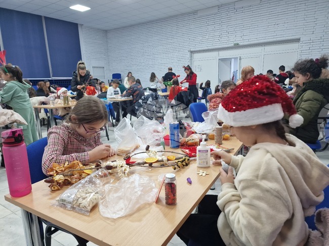 Петрич - коледна работилница - благотворителност