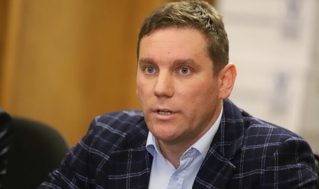 Иван Френкев, бивш председател на Комисията за защита на потребителите: Вместо КЗП да защитава потребителите – потребителите плащат за безобразията на назначеното от Радев ръководство