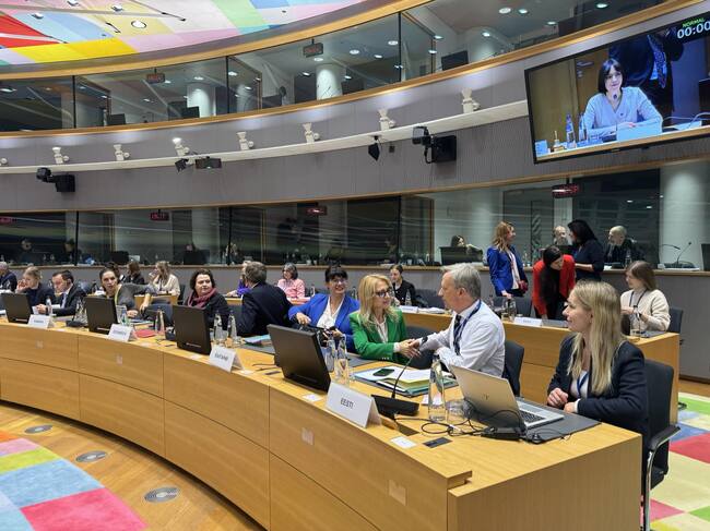 Министър Стойчева: Космическият сектор е стратегически актив, който дава нови възможности за предприятията