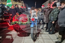 Петрич - коледни светлини