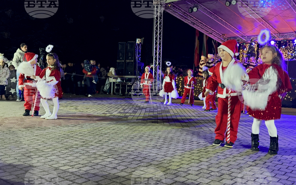 Казанлък - коледна елха - светлини