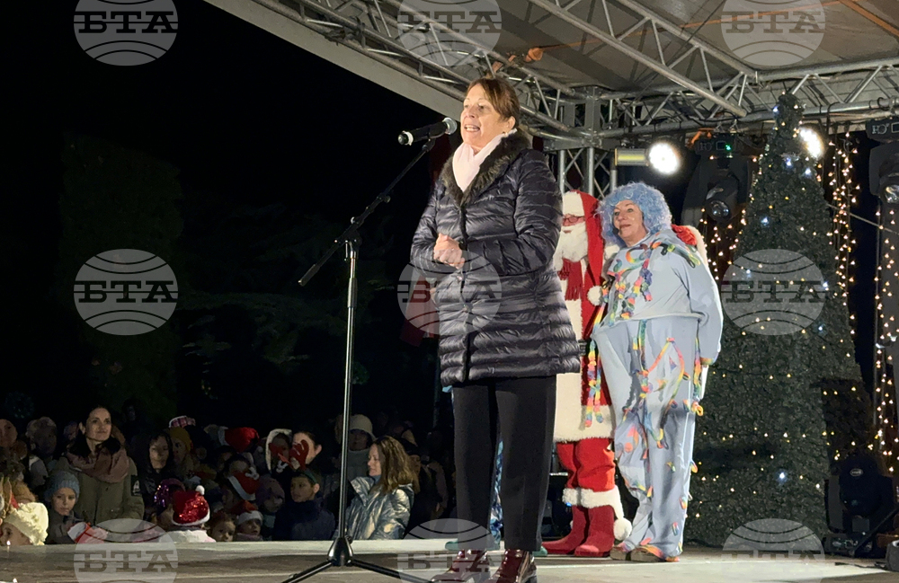 Казанлък - коледна елха - светлини