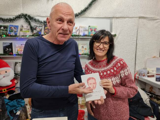 В „Писателката. 15 дни с Фани Попова-Мутафова“ пиша неща, които са верни по вероятност и необходимост, каза Владо Трифонов