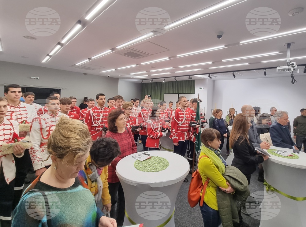 Бургас - изложба - Франческо де Франческо