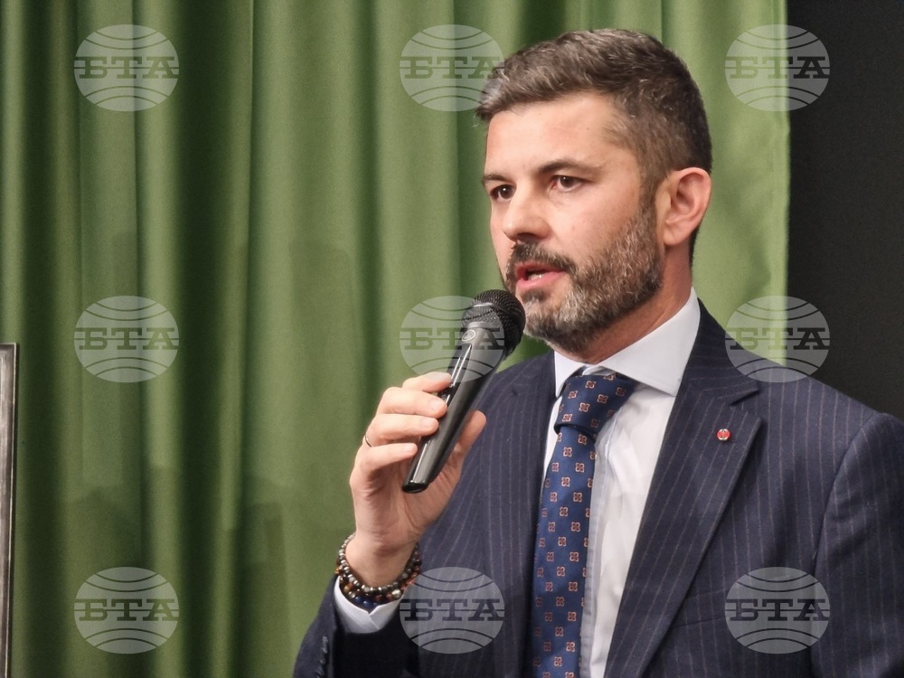 Бургас - изложба - Франческо де Франческо