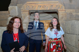 Село Свещари - Тракийска царска гробница - откриване