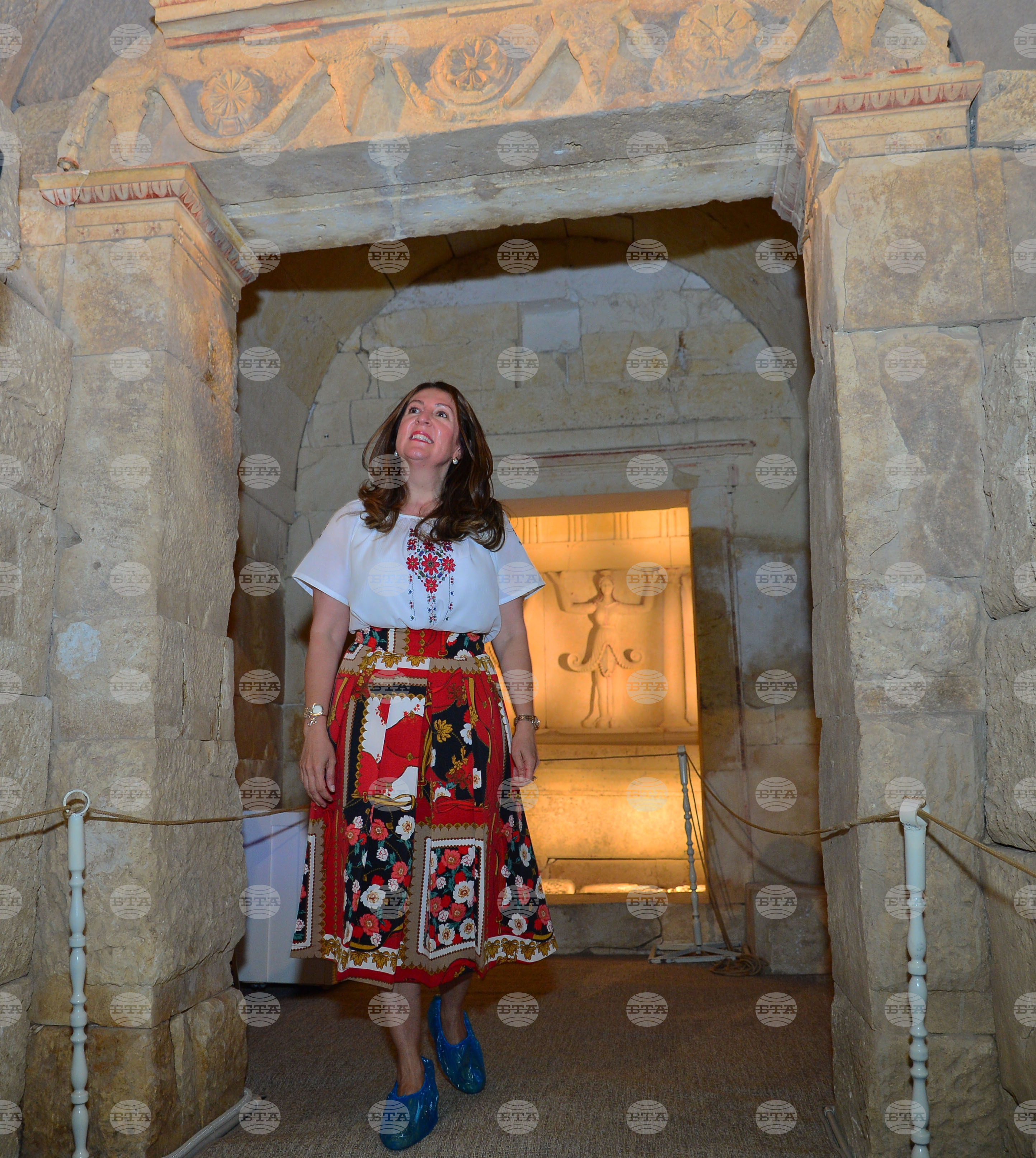 Село Свещари - Тракийска царска гробница - откриване