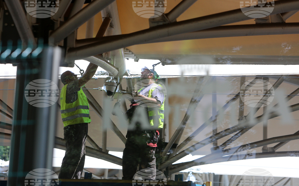 Автокъща Капитолия - премахване