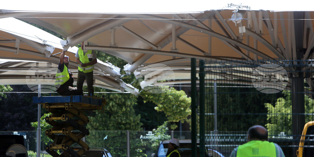 Автокъща Капитолия - премахване