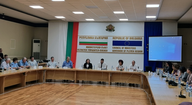 Възможностите за инвестиции по програмите с европейско финансиране бяха представени на регионален форум в Плевен