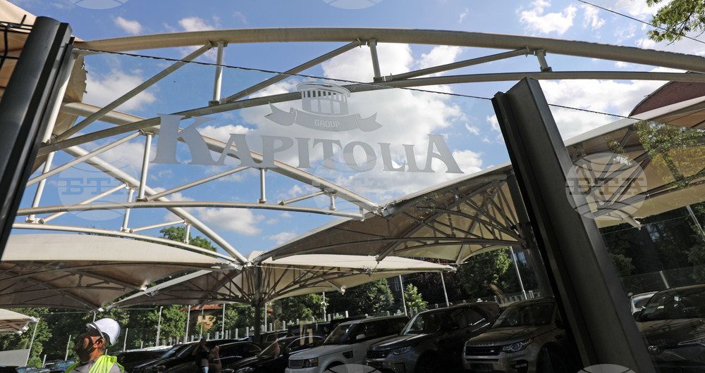 Автокъща Капитолия - премахване