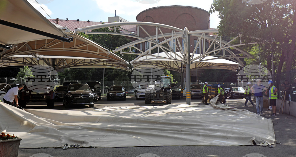 Автокъща Капитолия - премахване