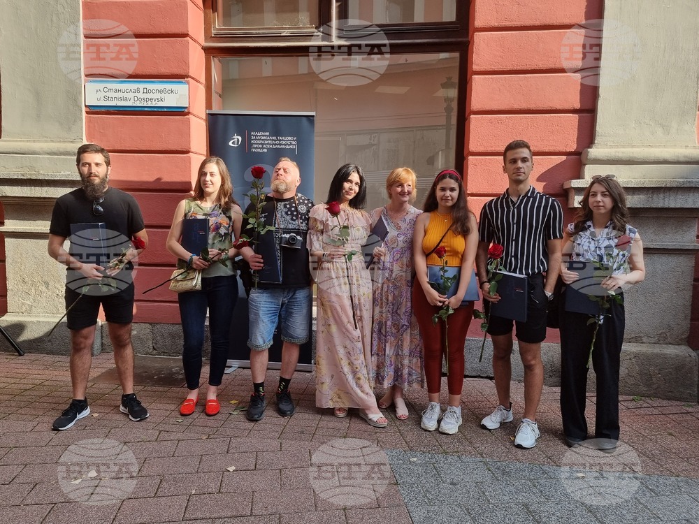 Лични и силни творби представят студенти в годишната изложба на факултет „Изобразителни изкуства“ към АМТИИ - Пловдив
