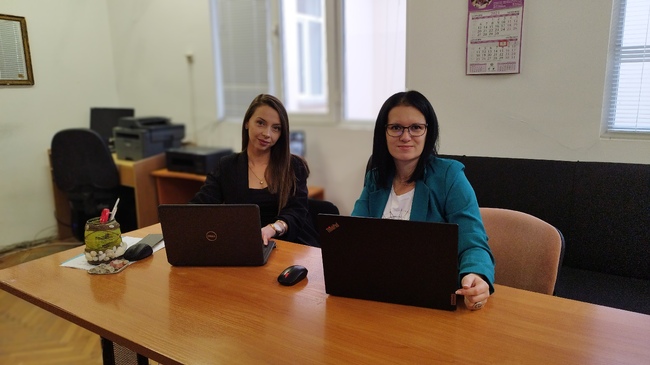 МОН: Две учителки от един клас създадоха най-много уроци за дигиталната раница в цяла България 