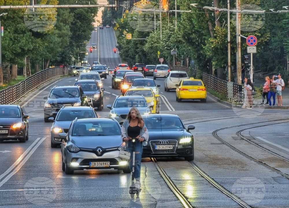 Парламентът реши да се създаде единен национален регистър на електрическите тротинетки и техните собственици