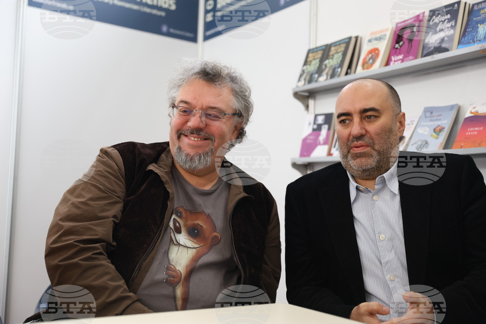 Международен панаир на книгата - щанд на Румъния №А1 - Богдан – Александру Станеску