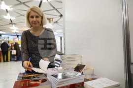 Международен панаир на книгата - щанд на „Изида“ - Ивелина Радионова