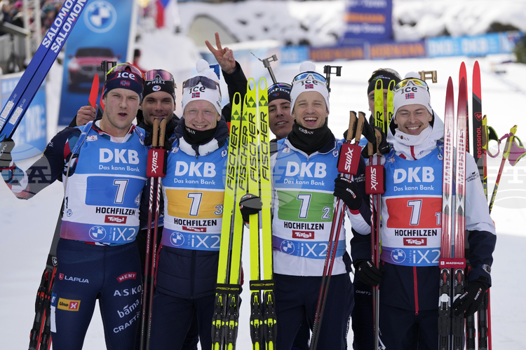 Norge triumferer i stafett for menn i verdenscupen i skiskyting i USA, Bulgaria ender på 16. plass