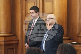 Парламент - заседание