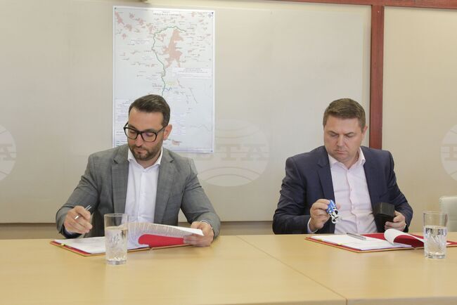 Агенция "Пътна инфраструктура" - тунел - Шипка - подписване