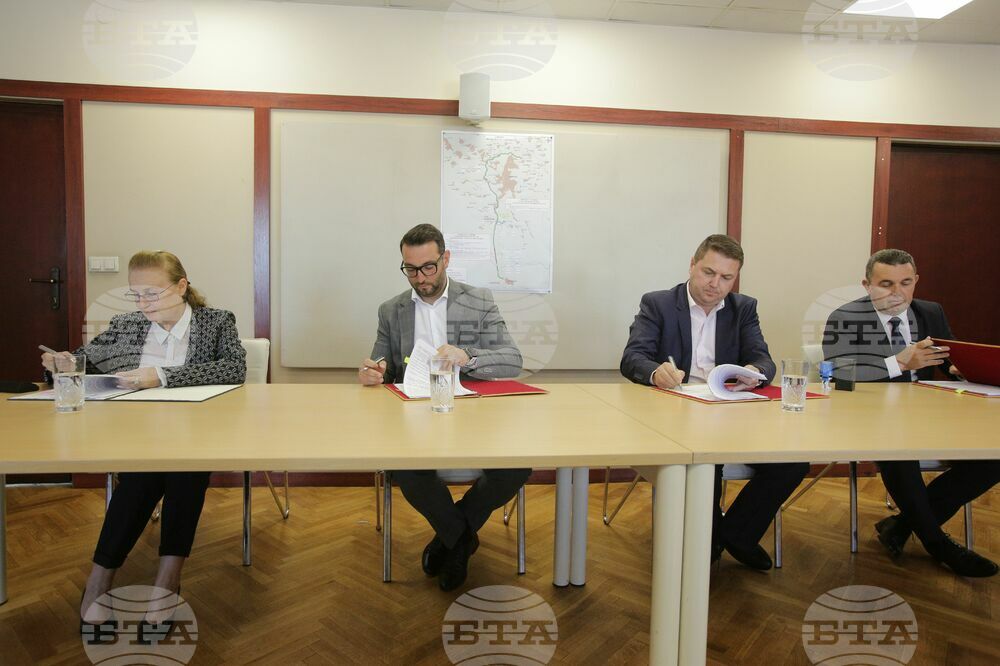 Агенция "Пътна инфраструктура" - тунел - Шипка - подписване