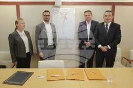 Агенция "Пътна инфраструктура"  - тунел - Шипка - подписване