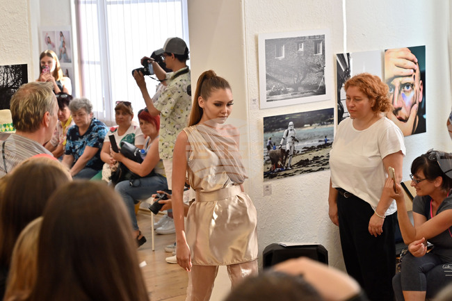 Пловдив - модно ревю - дипломни колекции