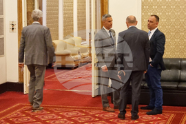 Парламент - заседание