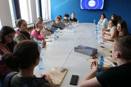 БТА - ученици - проект -  медийна грамотност на Балканите