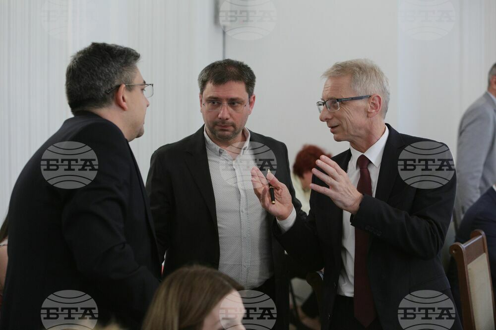 Парламент - Комисия по образованието и науката