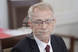 Парламент - Комисия по образованието и науката