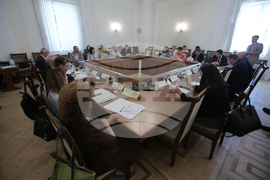 Парламент - Комисия по образованието и науката