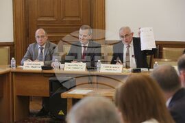 Парламент - Комисия по труда, социалната и демографската политика