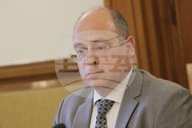 Парламент - Комисия по труда, социалната и демографската политика