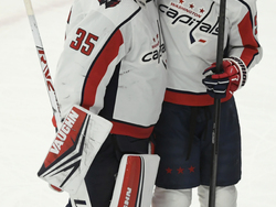Capitals Blackhawks Hockey