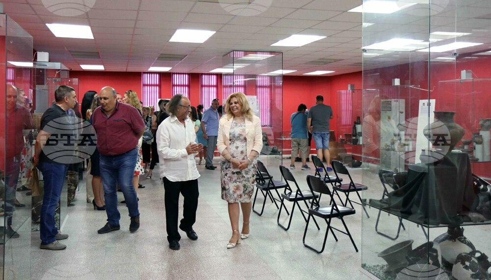Обща изложба отбеляза две годишнини в „Мини Марица-изток“