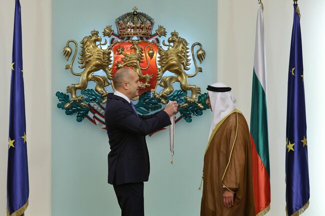 President Confers Order of Madara Horseman, First Class on Ambassador of United Arab Emirates