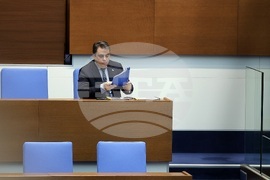 Парламент - извънредно заседание