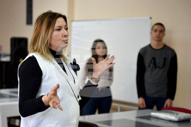 Варна - образователна инициатива "Децата и наркотиците: истина и легенди"