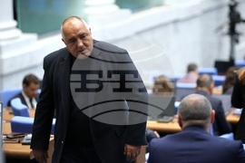 Парламент - извънредно заседание