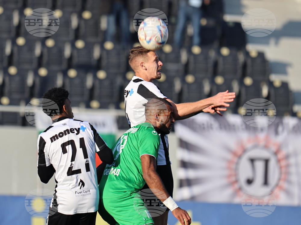 Футбол - Локомотив (Пловдив) - Пирин (Благоевград)