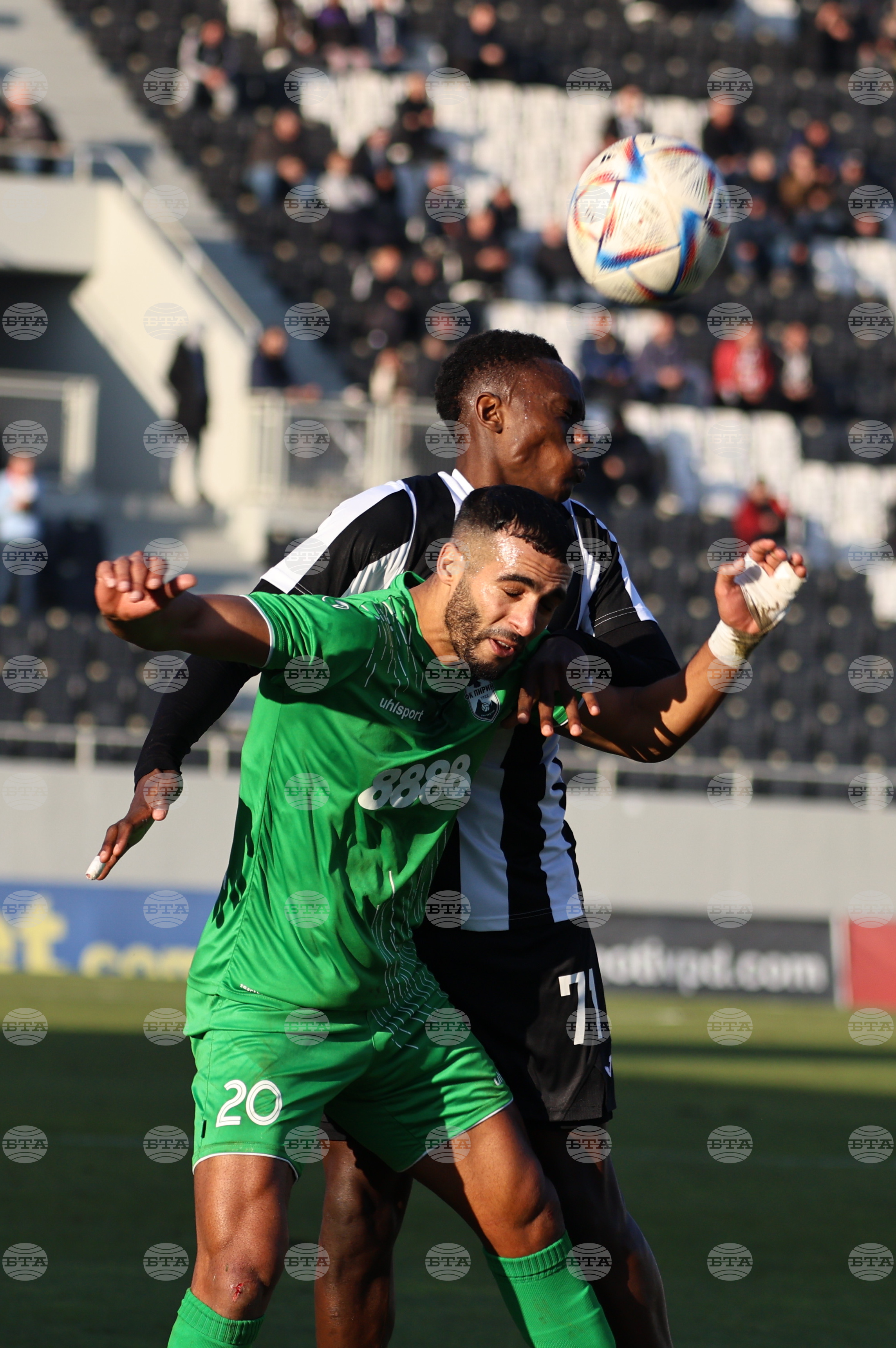 Футбол - Локомотив (Пловдив) - Пирин (Благоевград)